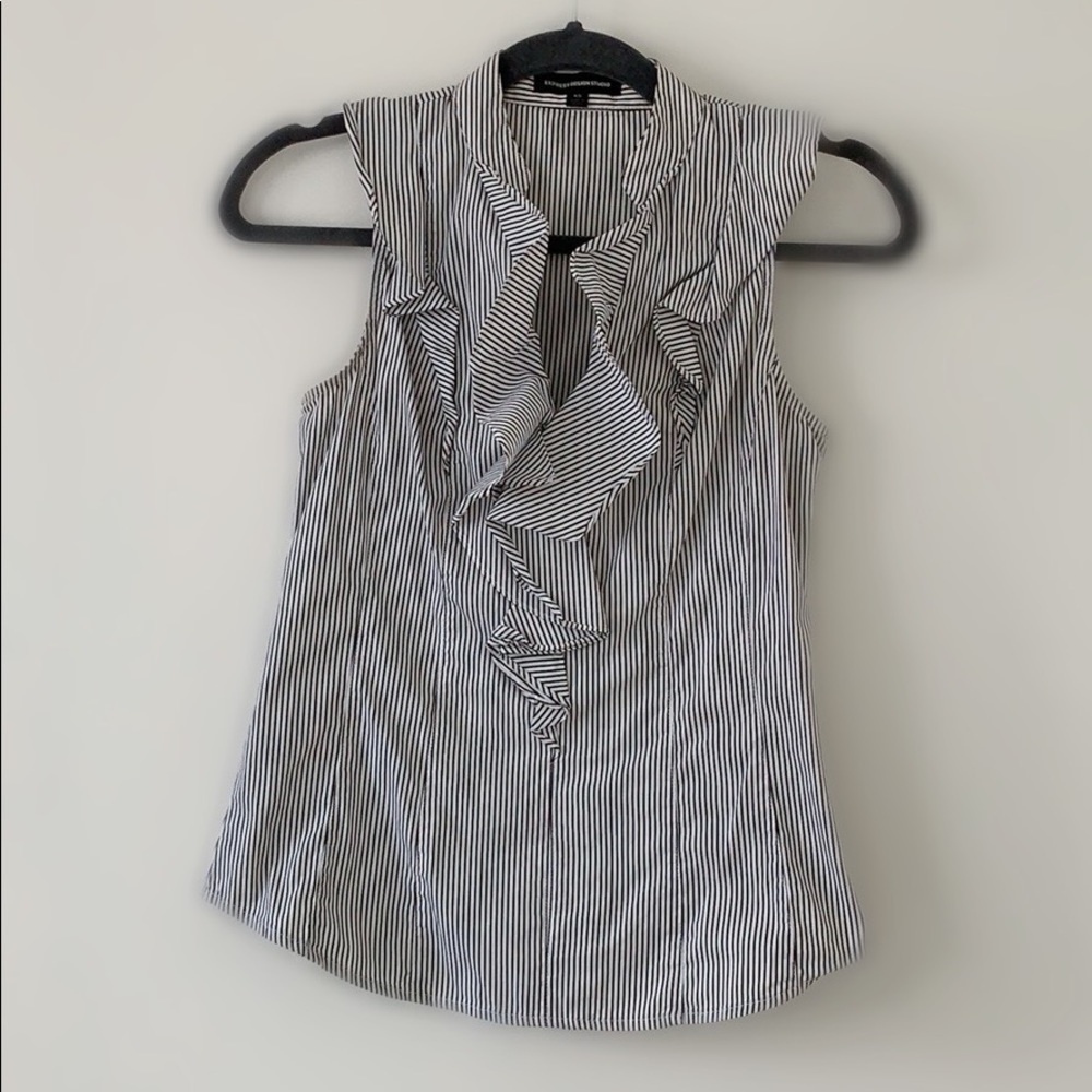 EXPRESS | Stripped Ruffle Blouse